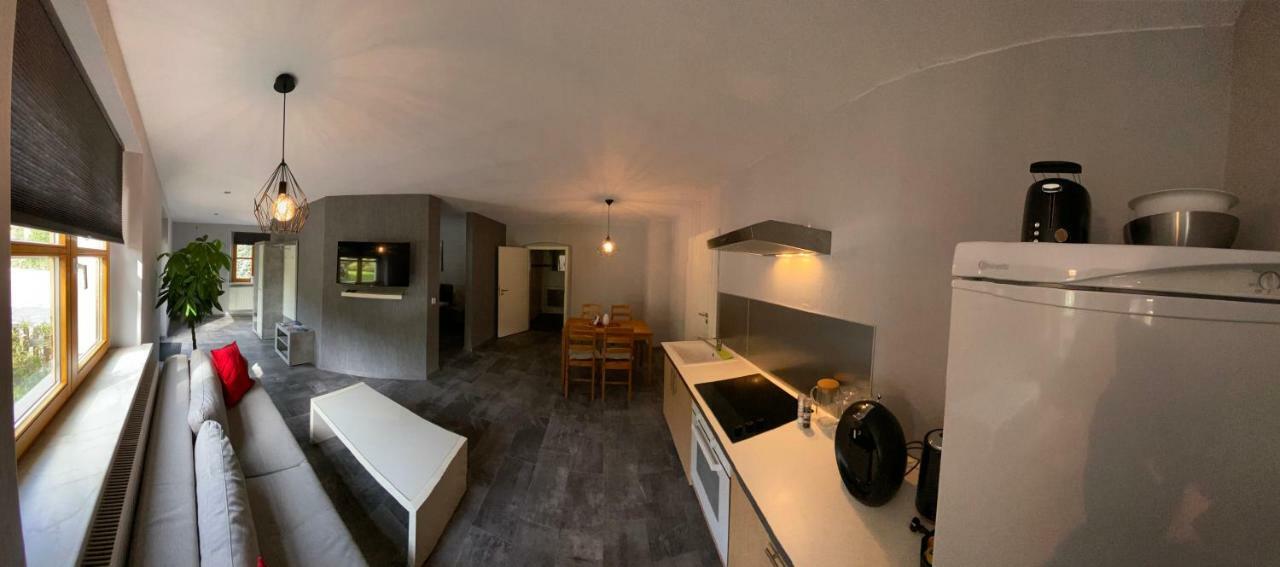 Moderne Pension Vonbartsch Mit Ladestation In Der Saechsischen Schweiz Struppen Extérieur photo